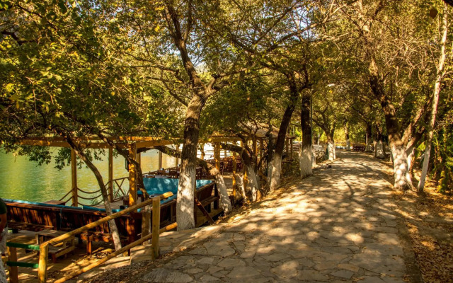 Hotel Riverside