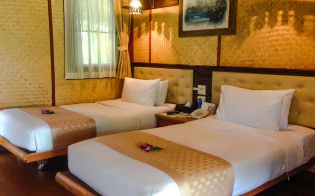 Sunset Village Beach Resort