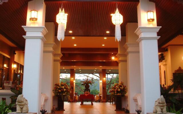 Golden Pai & Suite Resort