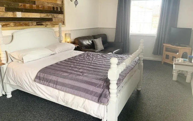 The Travellers B&B