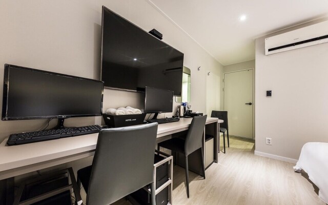 Hill Livingtel Yongsan