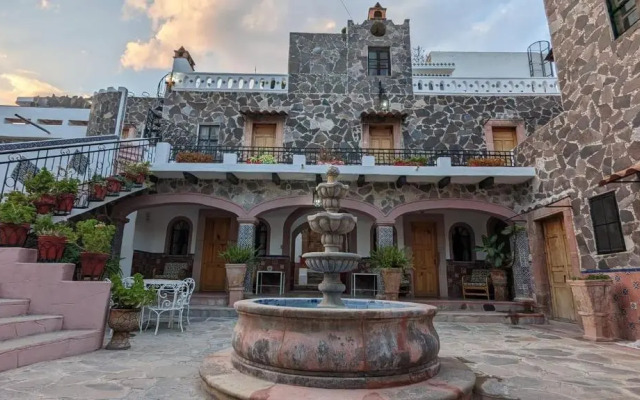 Posada de Las Monjas