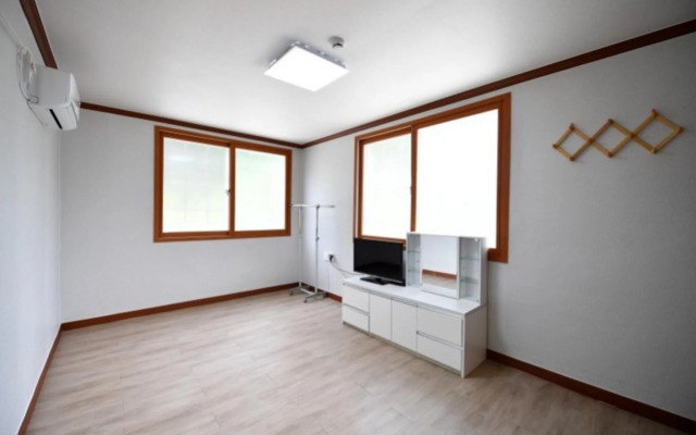 Samcheok Noran Pension