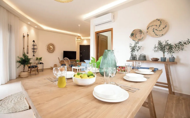 Akl - Chic Apts & Balconies in Batroun