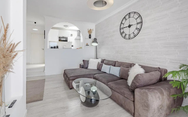 BuenaVista Romantic Bungalow in Costa Adeje