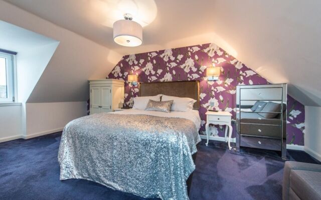 Shorehead Guest House