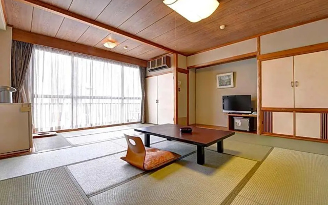 Takumi Kanko Hotel – Guest Rooms – Minamichita