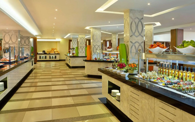 DoubleTree by Hilton Sharm El Sheikh - Sharks Bay Resort
