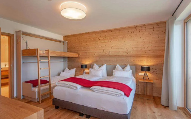 Skylodge Alpine Homes