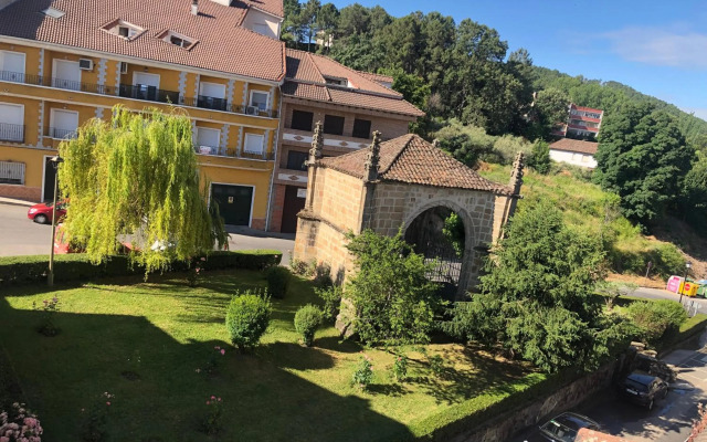 Apartamento Turistico Atico La Taberna