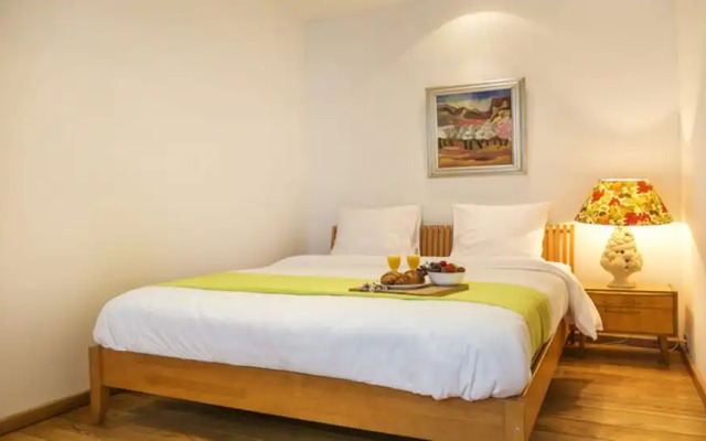 Large Charming Duplex Brussels Historical Center