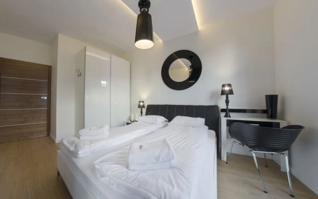 Dom & House - Apartamenty Nadmorski Dwór