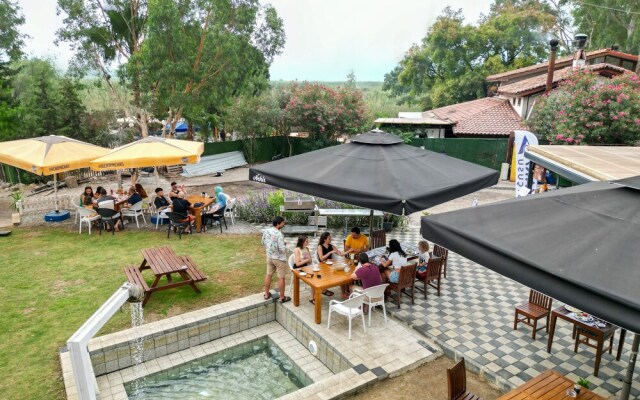Akyaka Nehir Butik Otel