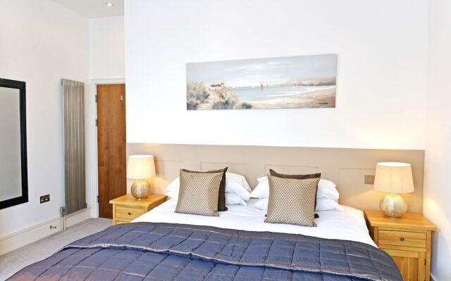 Gresham House 1-bed