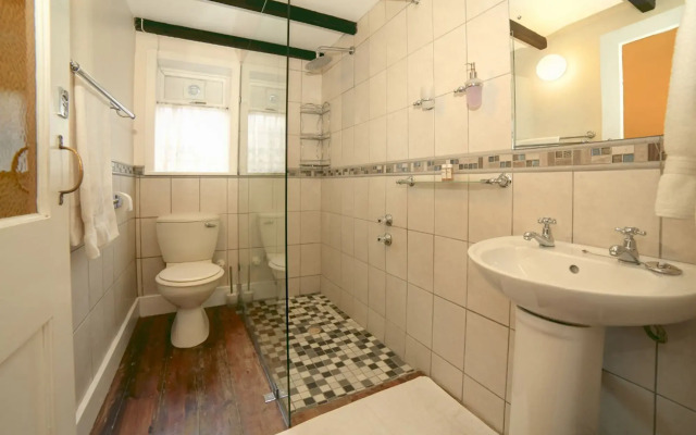 Outeniqua Travel Lodge