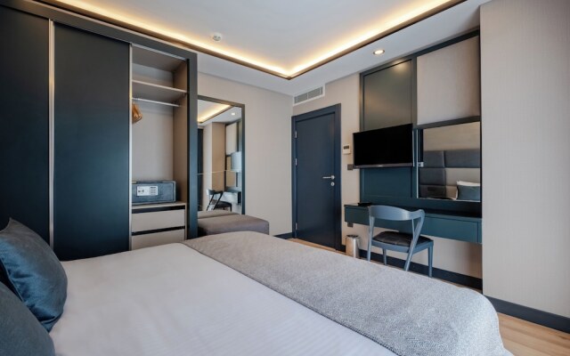 The Row Taksim Suites