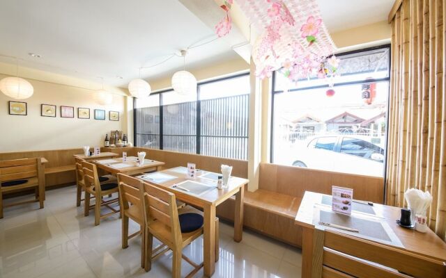 Oyo 368 Aoi Apartment