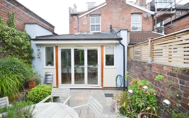 Stunning Victorian Home With Private Garden