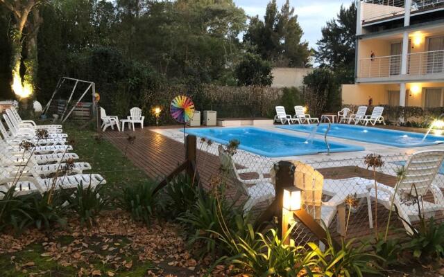 Apart Hotel La Giraldilla