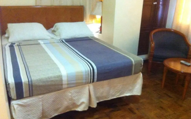 Tondaligan Beach Hotel