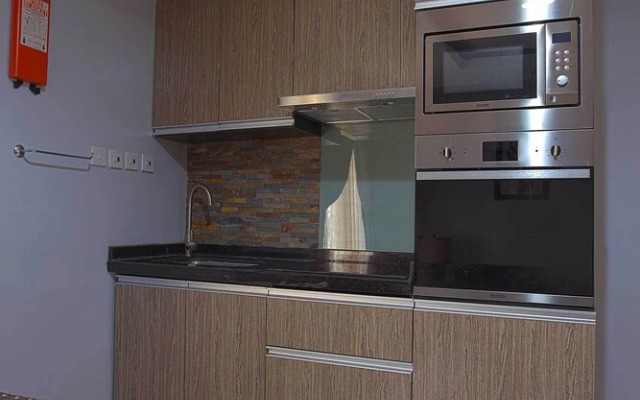 H21 Apartments & Lounge
