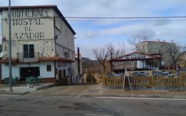 Hostal Restaurante El Cazador