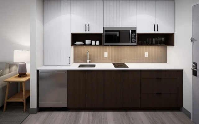 Staybridge Suites Montreal Airport - ST-Laurent by IHG