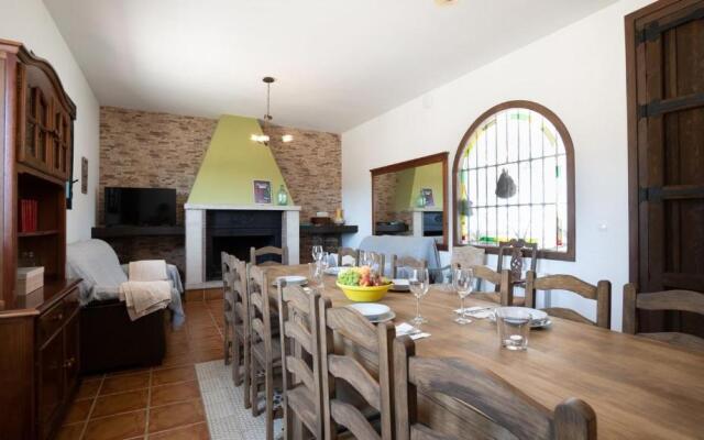 Casa Brigido Villanueva de Algaidas by Ruralidays