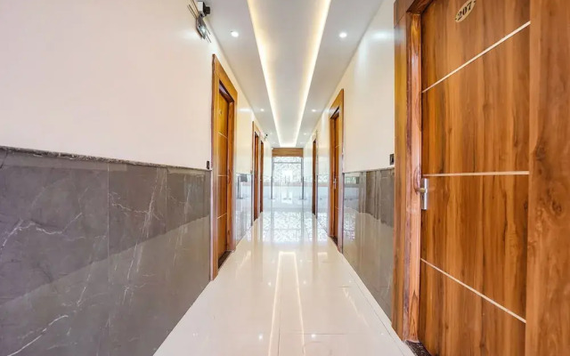 Fabhotel The Vrindavan Inn