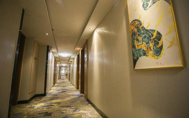 Baili All Seasons Hotel (Pingyi Shidu Avenue)