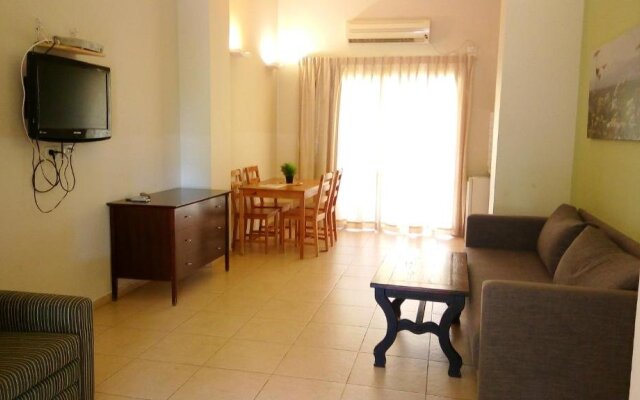 Kibbutz Tiratzvi - Country Lodging