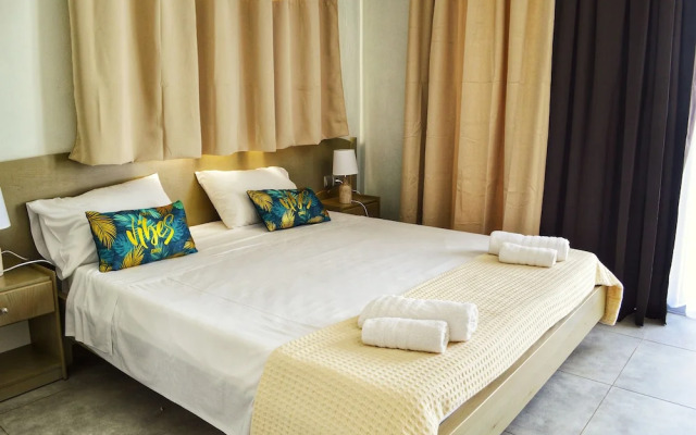 SunRose Beach Aparthotel