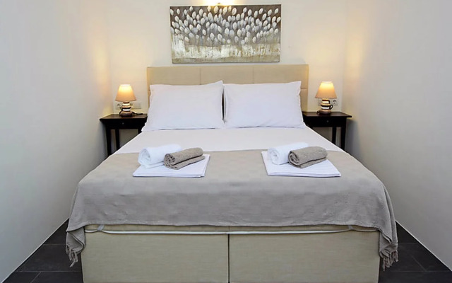 Lozna Residence 9497