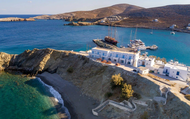 Vardia Bay Studios