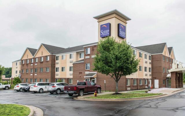 MainStay Suites Pittsburgh Airport