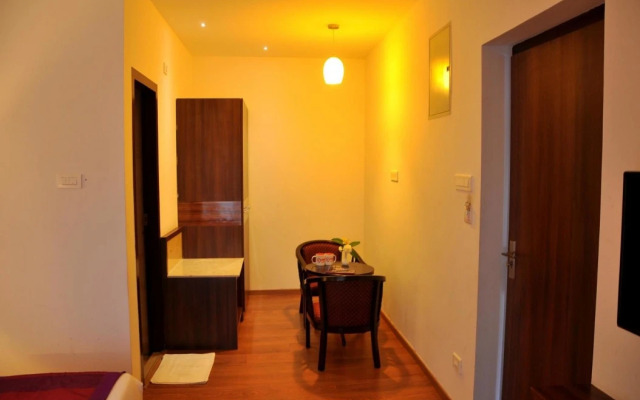 Oyo 1870 Hotel Rt Hill View