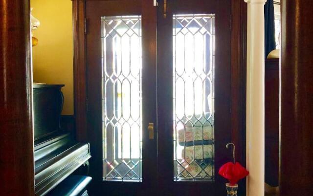 1000 Islands B&B – The Bulloch House