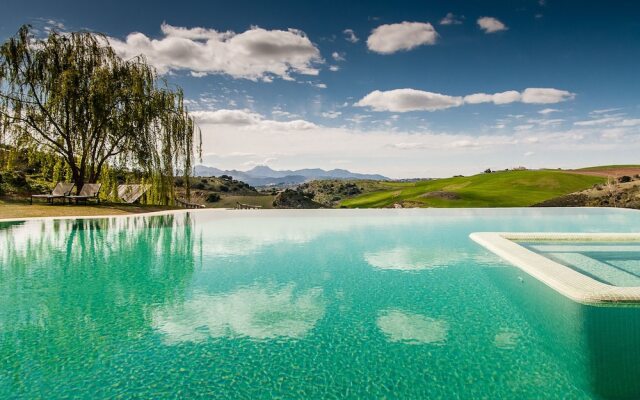 Ronda Mountain Resort