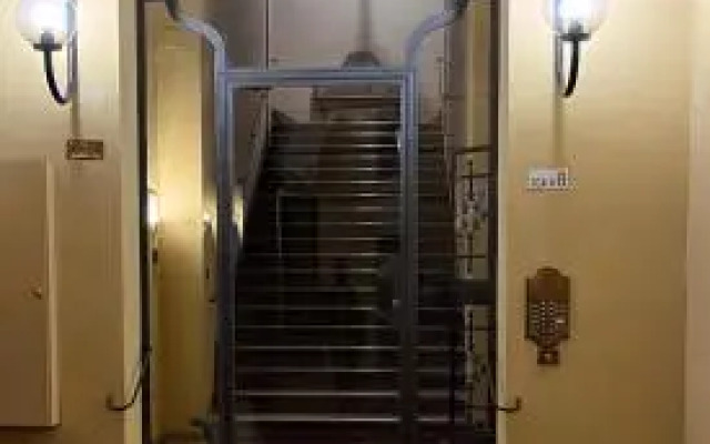 Room & Breakfast H & Ercolani