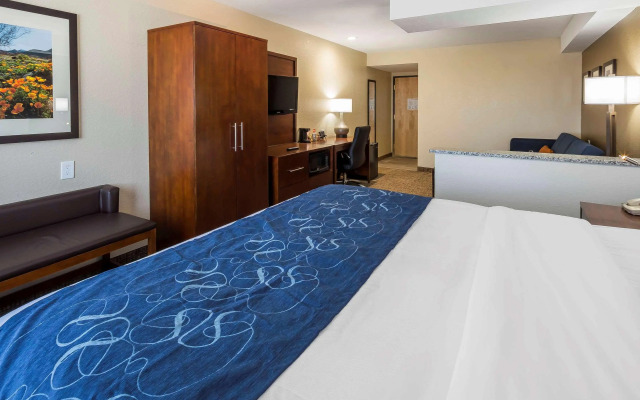 Comfort Suites El Paso Airport