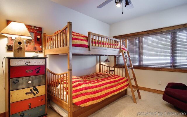 Saddlewood Townhomes
