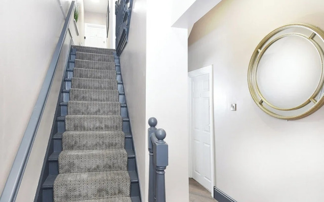 Ocho Homes by Eight Continents