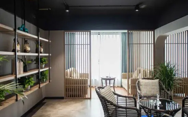 Fu Li Hua Grand Hotel