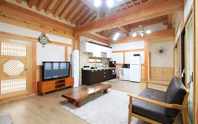 Suncheon Garden House Pension