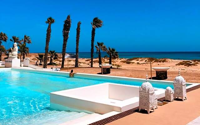 Hotel LIVVO Budha Beach
