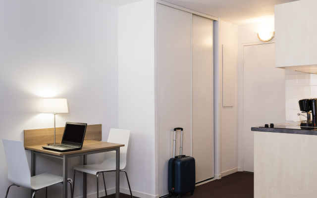 Aparthotel Adagio Access Paris Clamart