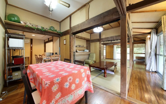 Kume guest house – Guest Rooms – Kumejima
