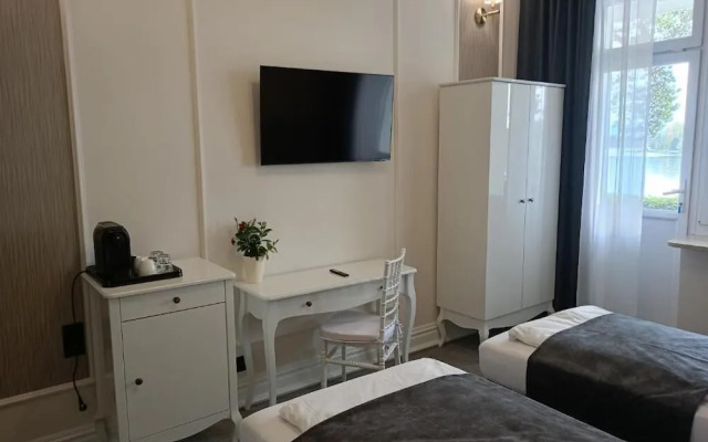 Oficerski Yacht Club Resort & Spa