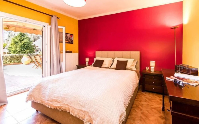 Antonela Sunshine Apartment by CorfuEscapes
