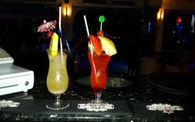 Pantheon Beach Hotel